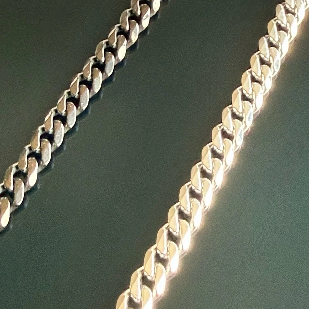 Titanium Cuban Link Chain Bracelet 7mm Waterproof Men’s Jewelry